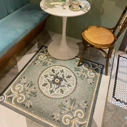 Vinyl mosaic rug Amanda - Table size